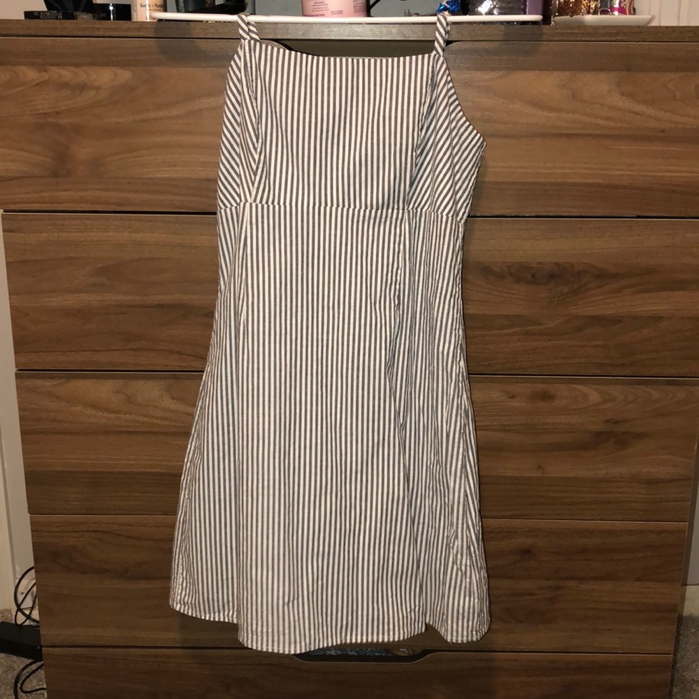 Kendall & Kylie striped casual dress
